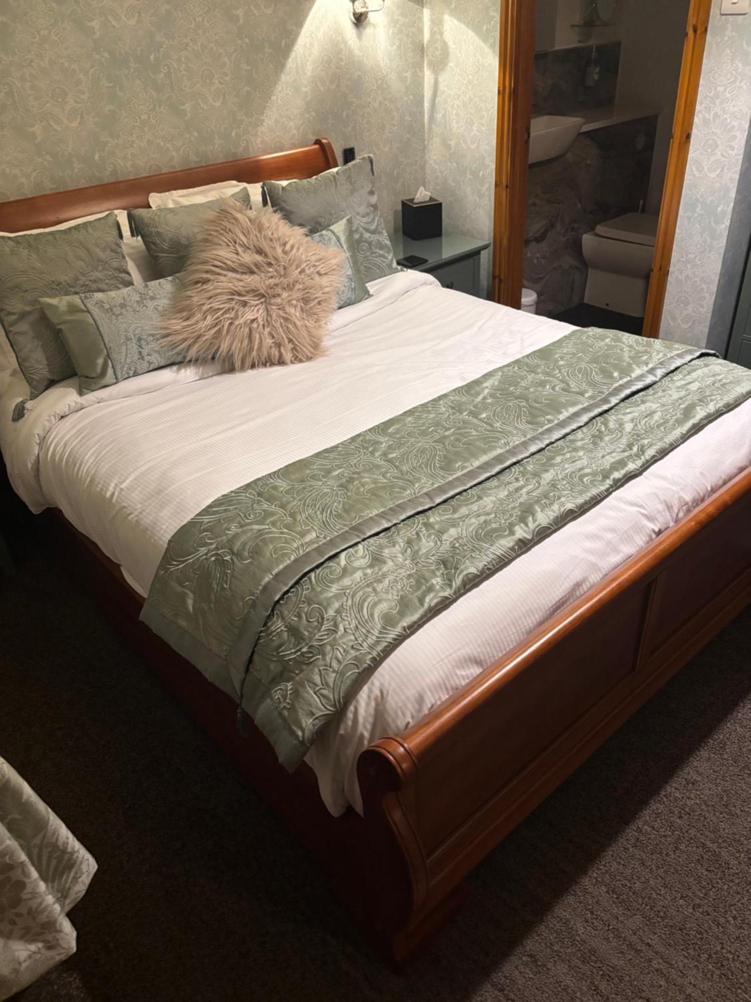 Brooklands 5 Star 5*